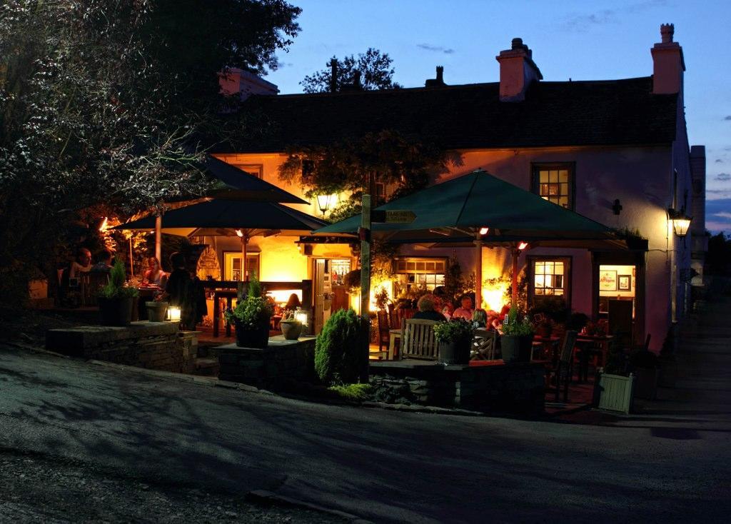 Mason'S Arms Hotel Bowland Bridge Eksteriør billede